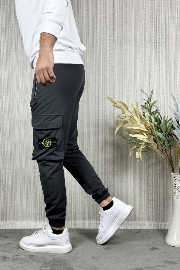 Men's Anthracite Parachute Fabric Zippered Pocket Jogger Cargo Pants - 11