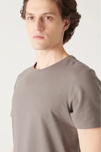 Men's Anthracite T-shirt 100% Cotton Breathable Crew Neck Regular Fit E001000 - AVVA (1)