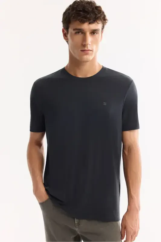 Men's Anthracite T-shirt Soft Touch Crew Neck Regular Fit B001031 - 2