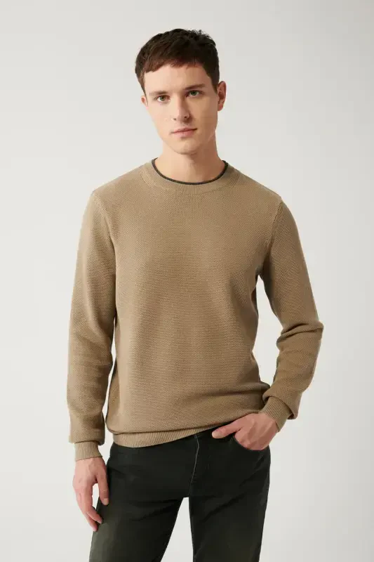 Men's Beige Knitted Sweater - AVVA