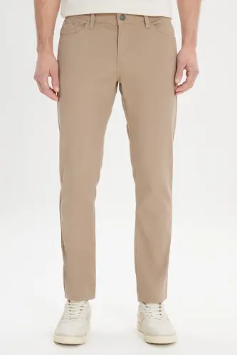 Men's Beige Slim Fit Narrow Cut 5 Pocket Textured Flexible Trousers-Beige 