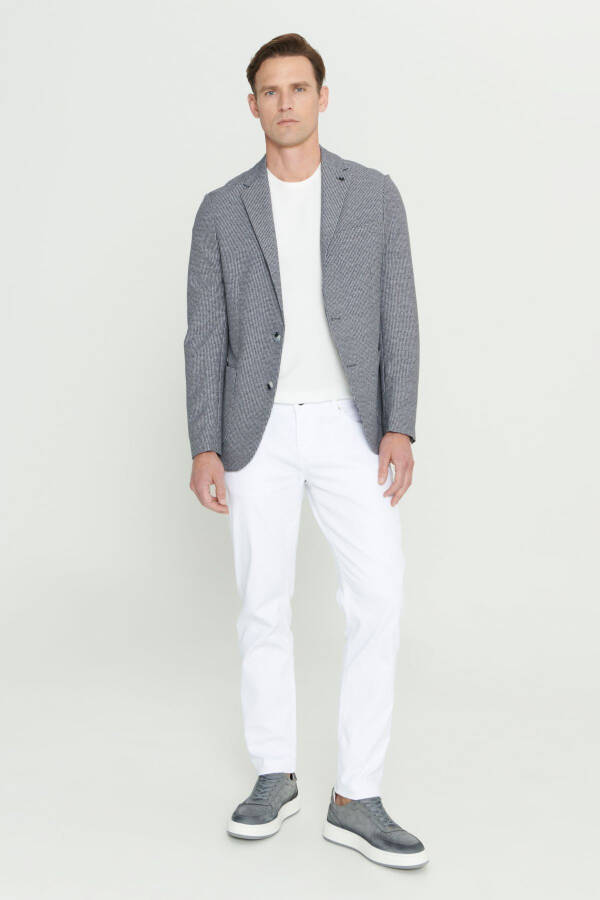 Men's Black and White Slim Fit Narrow Cut Mono Collar Des - 2