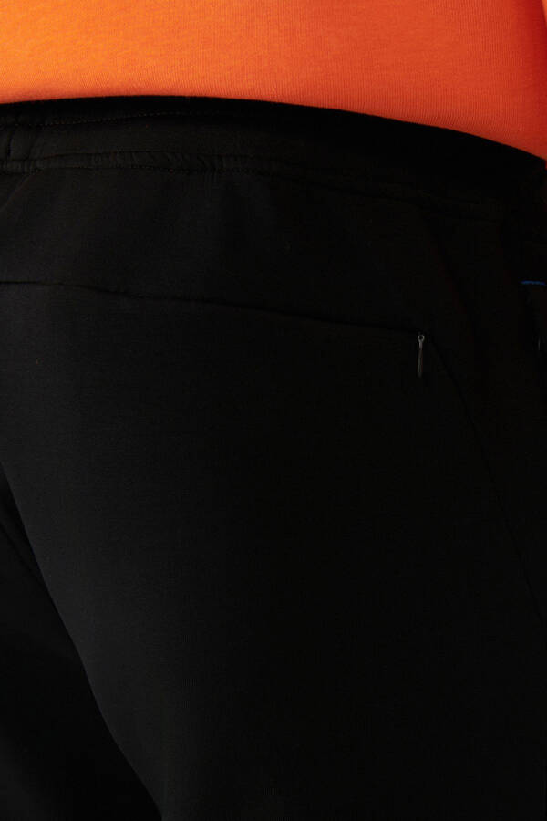 Men's Black Jogger Pants - 8