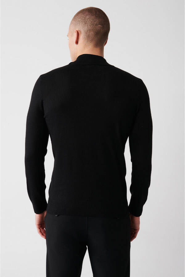 Men's Black Knit Sweater - 4