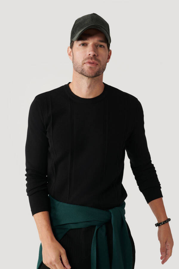 Men's Black Knit Sweater - 6