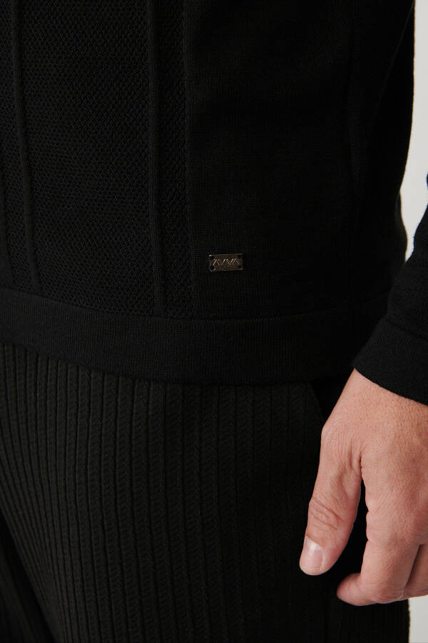 Men's Black Knit Sweater - 7