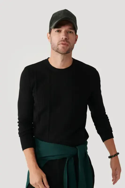 Men's Black Knit Sweater - AVVA