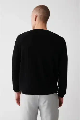 Men's Black Knit Sweater - 4