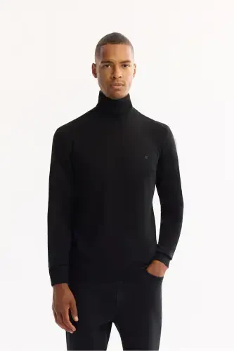 Men's Black Knit Sweater - 1