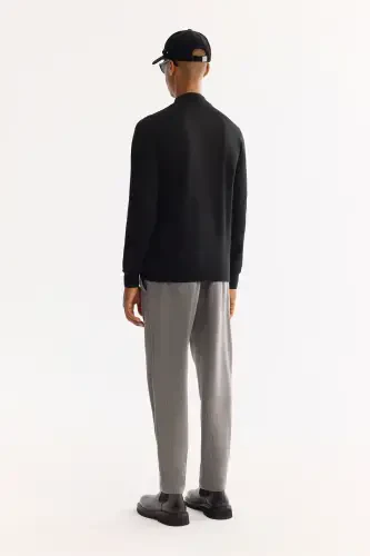 Men's Black Knit Sweater - 4