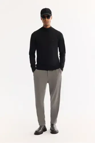 Men's Black Knit Sweater - 5