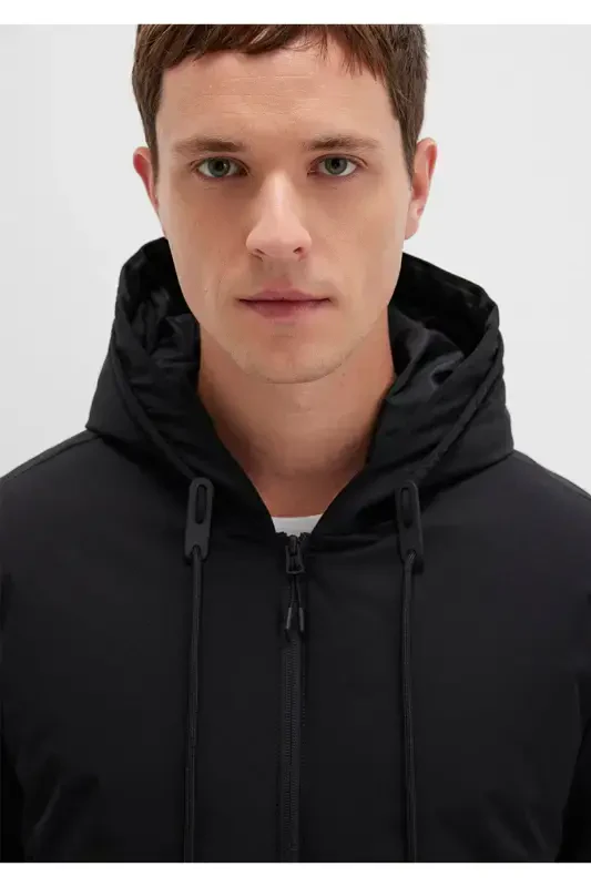 Men's Black M0110352-900 Puffer Jacket - 6