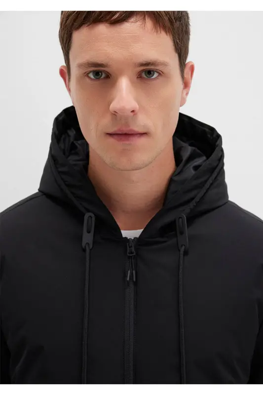 Men's Black M0110352-900 Puffer Jacket - 6