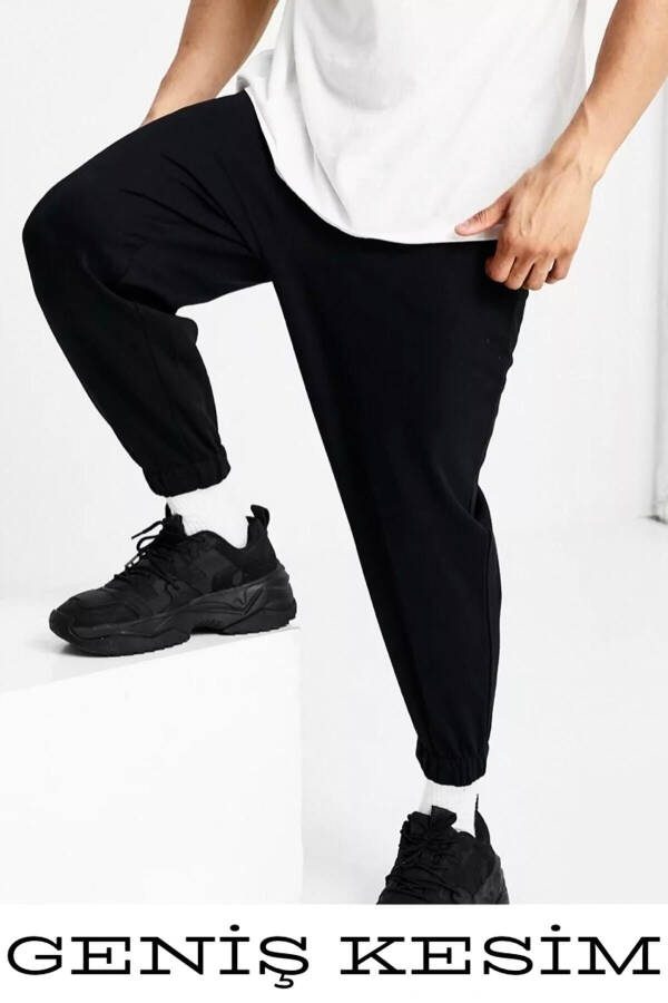 Men's Black Oversize Jogger Sweatpants - 1