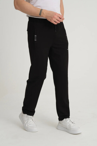 Men's Black Relaxed Fit Straight Leg Embroidery Detail Sweatpants - 5