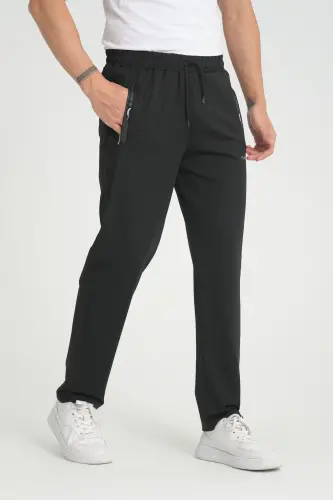 Men's Black Relaxed Fit Straight Leg Fleece Jogger Pants - 1