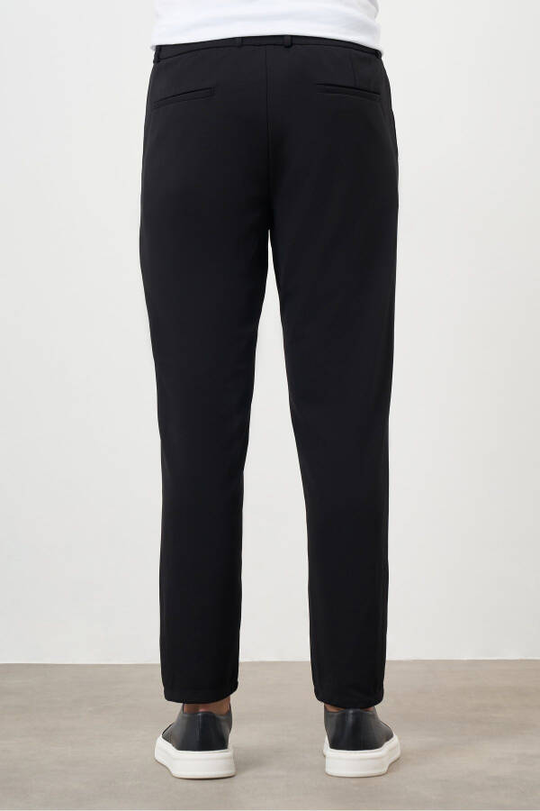 Men's Black Slim Fit Jogger Pants - 9