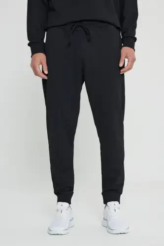 Men's Black Standard Fit Regular Cut 2-Thread Pocket Comfortable Recycled Cotton Jogger Sweatpants - 4