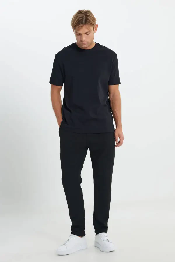 Men's Black Standard Fit Regular Cut Pocketed Stretch Knitted Trousers - 3