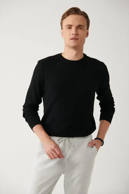 Men's Black Wool Knit Sweater - AVVA
