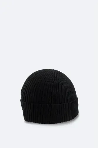 Men's Black Wool Logo Ribbed Beanie B009200-Black - AVVA (1)