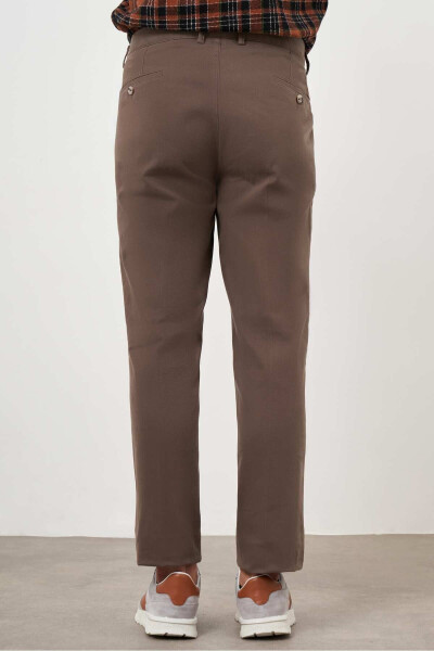 Men's Brown Cotton Side Pocket Dynamic Fit Chino Pants - 24