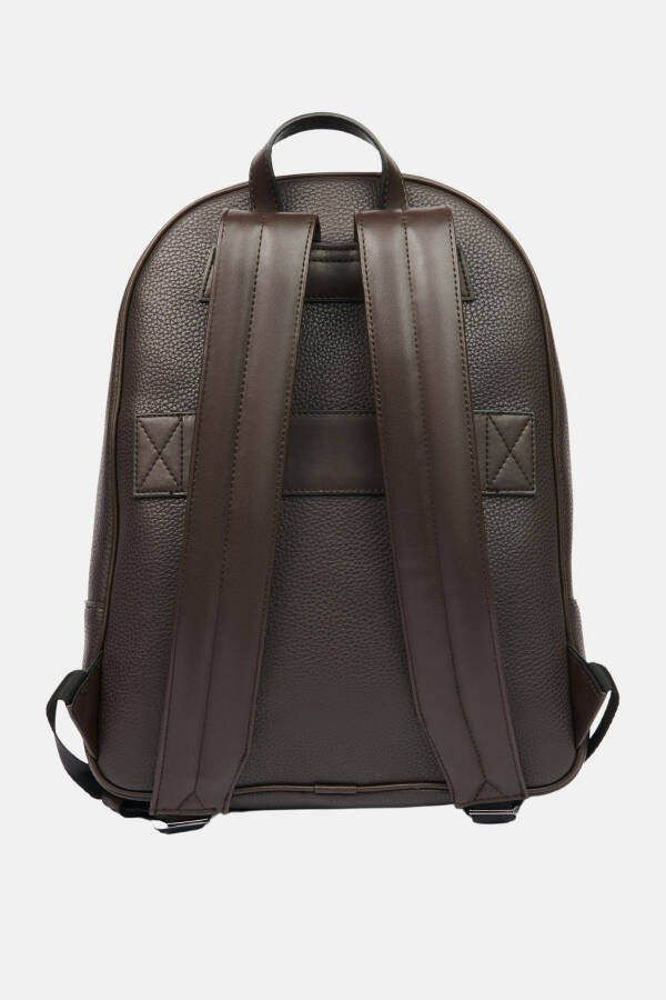 Men's brown zippered backpack A41y9108 - 8