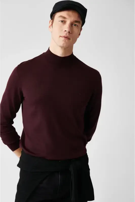 Men's Burgundy Knit Sweater - AVVA