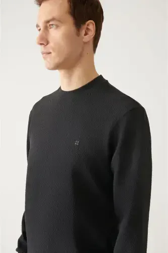 Men's Charcoal Crewneck Jacquard Sweatshirt - 2
