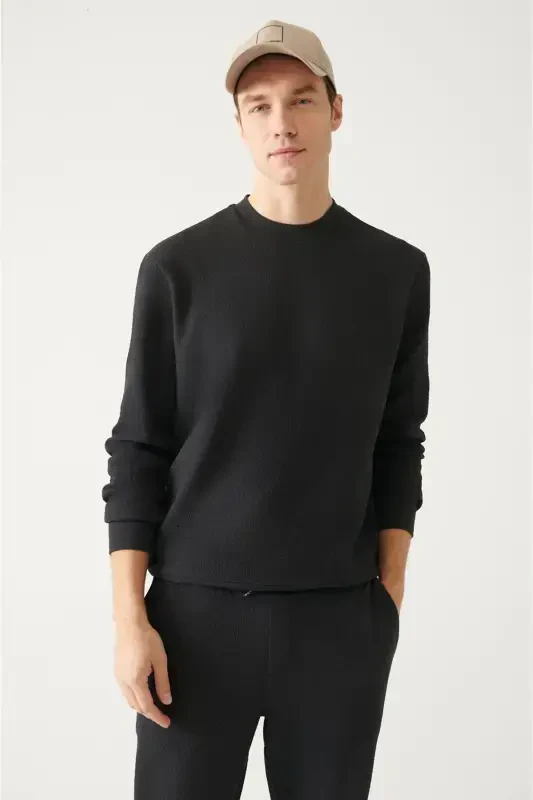 Men's Charcoal Crewneck Jacquard Sweatshirt - 3