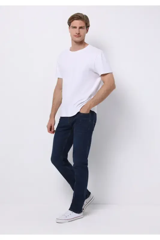 Men's dark blue, straight leg, low rise, regular fit pants. - 5