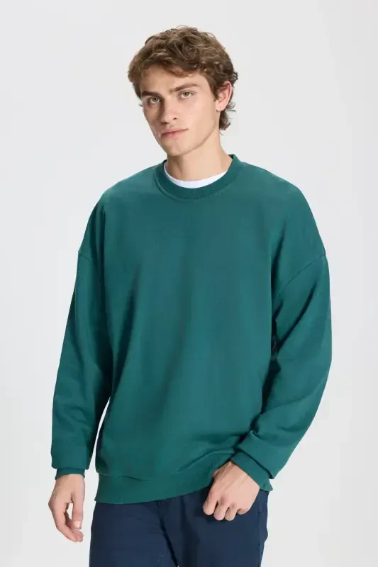 Men's Dark Green Oversized Loose Fit 3 Thread Crew Neck Cotton Sweatshirt-Dark Green - 1