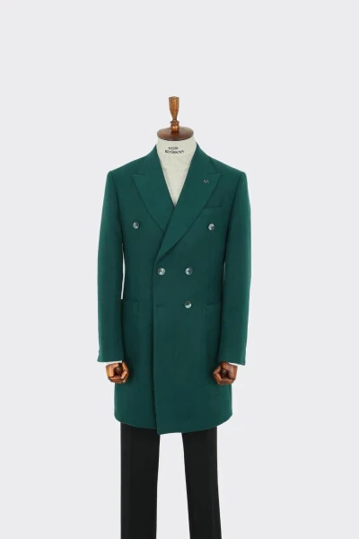 Men's double-breasted coat with wide lapels, modern cut. - 1