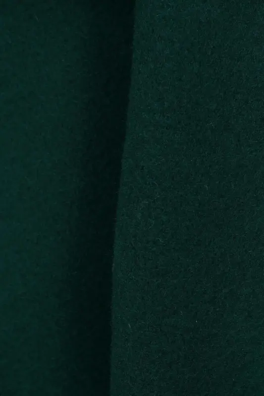 Men's double-breasted coat with wide lapels, modern cut. - 6