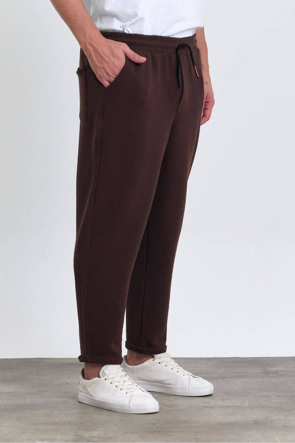 Men's Double Cuff Cotton Jogger Pants with Elastic and Drawstring Waist BROWN - 4