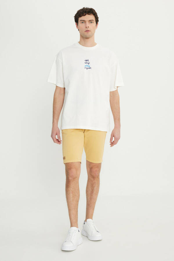 Men's Ecru 100% Cotton Oversize Fit Comfort Fit Crew Neck Printed T-shirt - 2