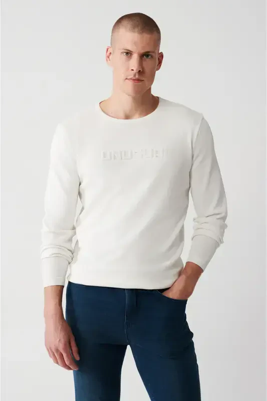Men's Ecru Rayon Knit Sweater - AVVA