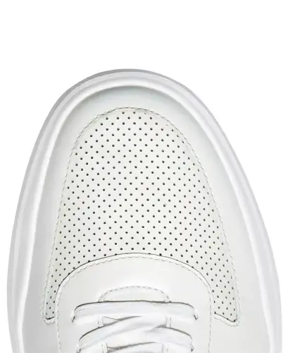 Men's Grand Crosscourt Modern Perf Sneaker - 7