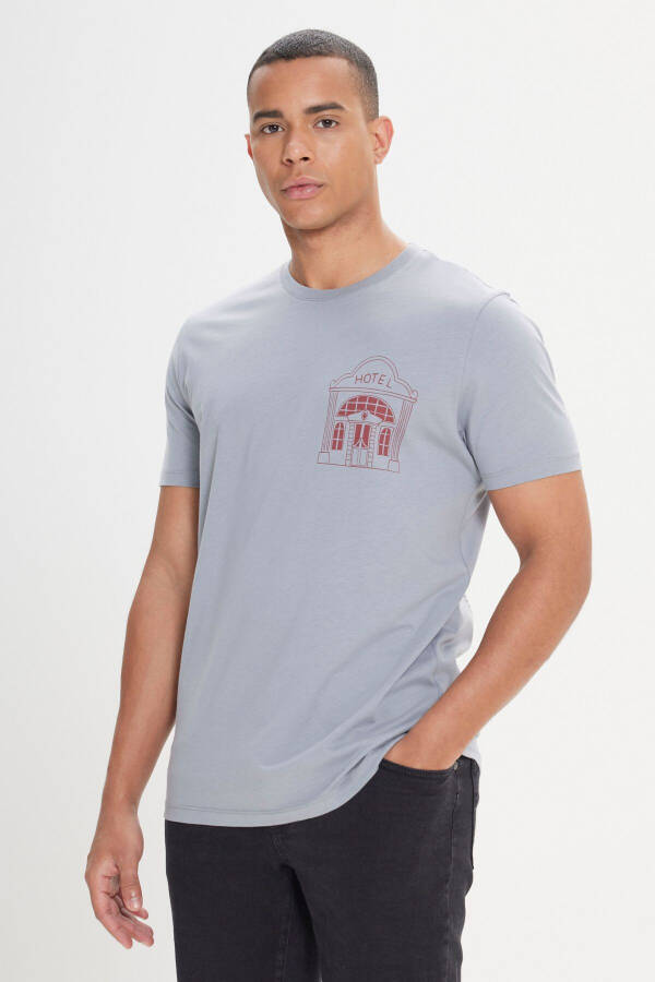 Men's Gray Standard Fit Regular Fit 100% Cotton Printed Crew Neck T-Shirt - 10
