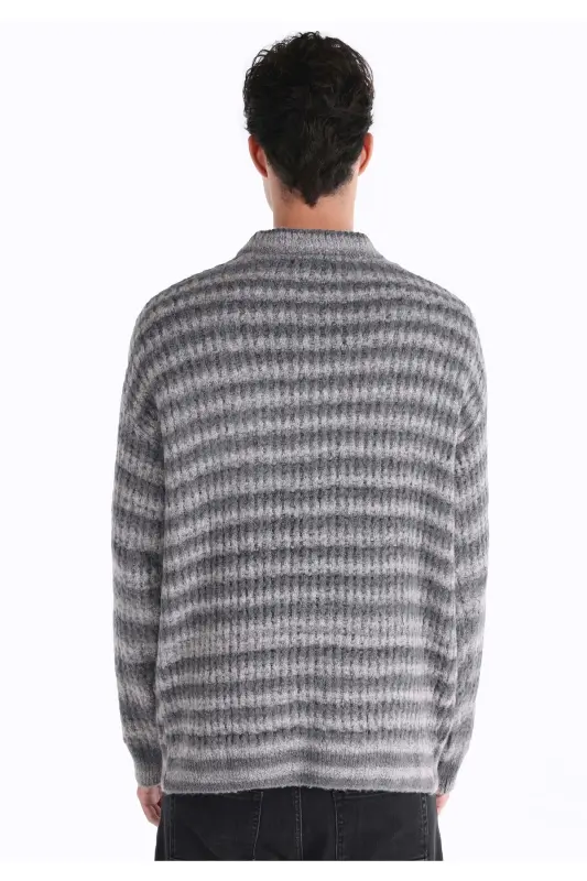 Men's gray striped crew neck knit sweater - 2