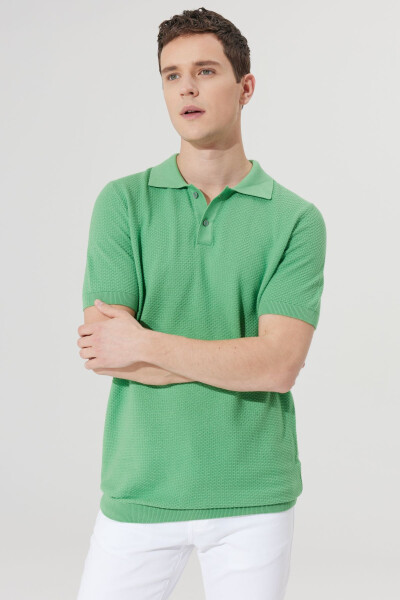 Men's Green Standard Fit Regular Fit Polo Collar %1 - 6