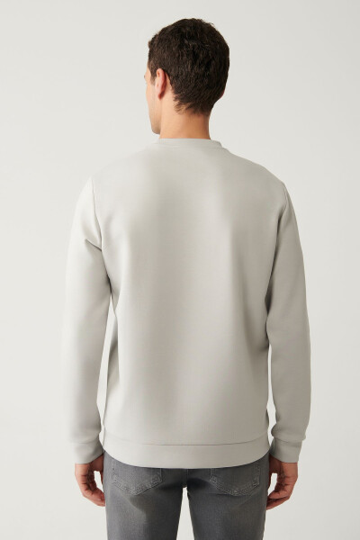 Men's Grey Crew Neck Sweatshirt - 9