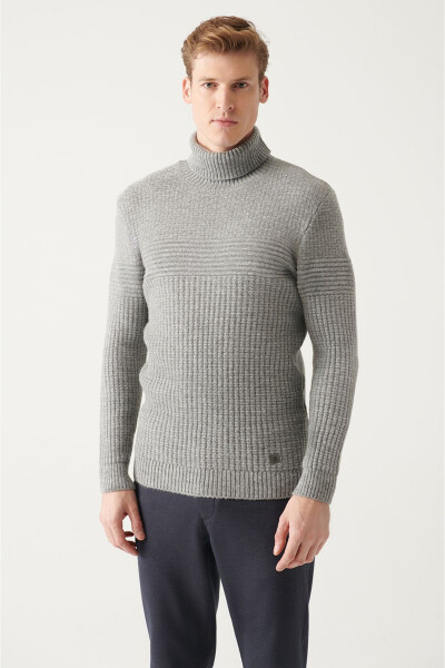 Men's Grey Fisherman Knit Sweater - 1