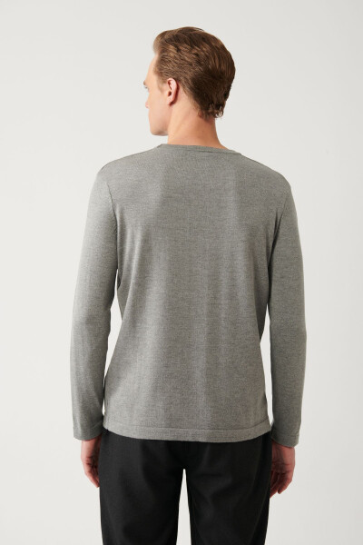 Men's Grey Knit Sweater - 10