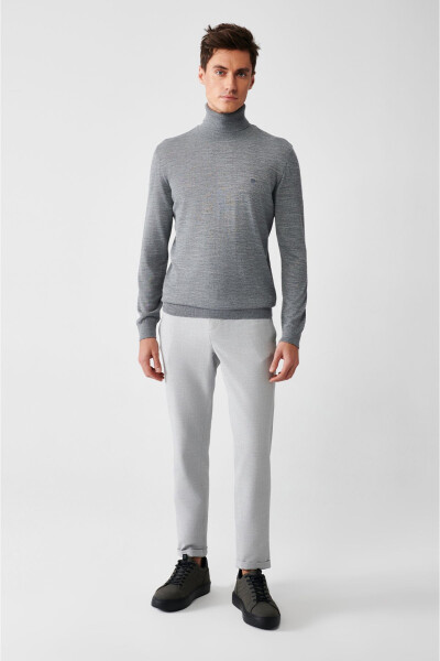 Men's Grey Knit Sweater - 10