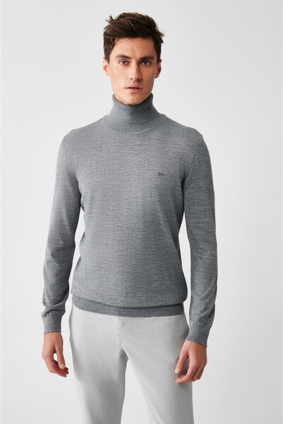 Men's Grey Knit Sweater - 3