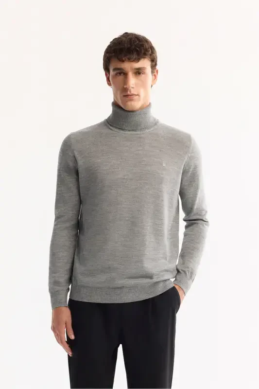 Men's Grey Knit Sweater - 1