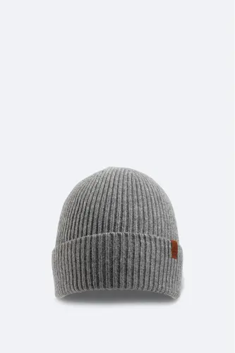 Men's Grey Logo Ribbed Beanie B009200 