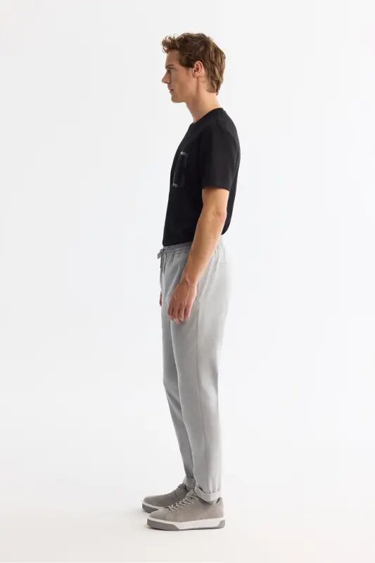 Men's Grey Relaxed Fit Side Pocket Elastic Waist Drawstring Double Hem Jogger Pants E003000-Grey - 3