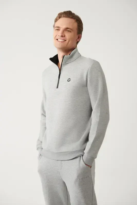 Men's Grey Stand-up Collar Zippered 3 Thread Brushed Sweatshirt E001020-Grey - AVVA